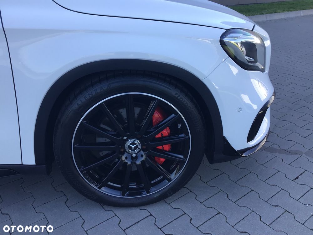Mercedes-Benz GLA AMG 45 4Matic AMG Speedshift 7G-DCT AMG Night Edition - 35