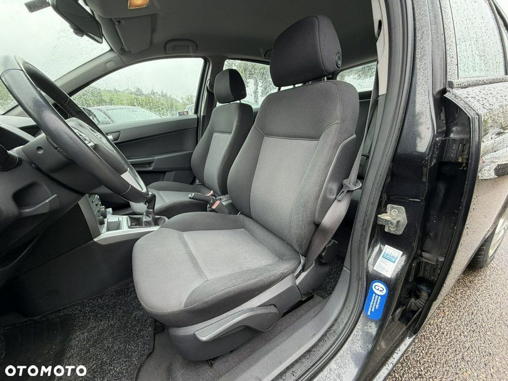 Opel Astra 1.6 Cosmo EU6 - 15