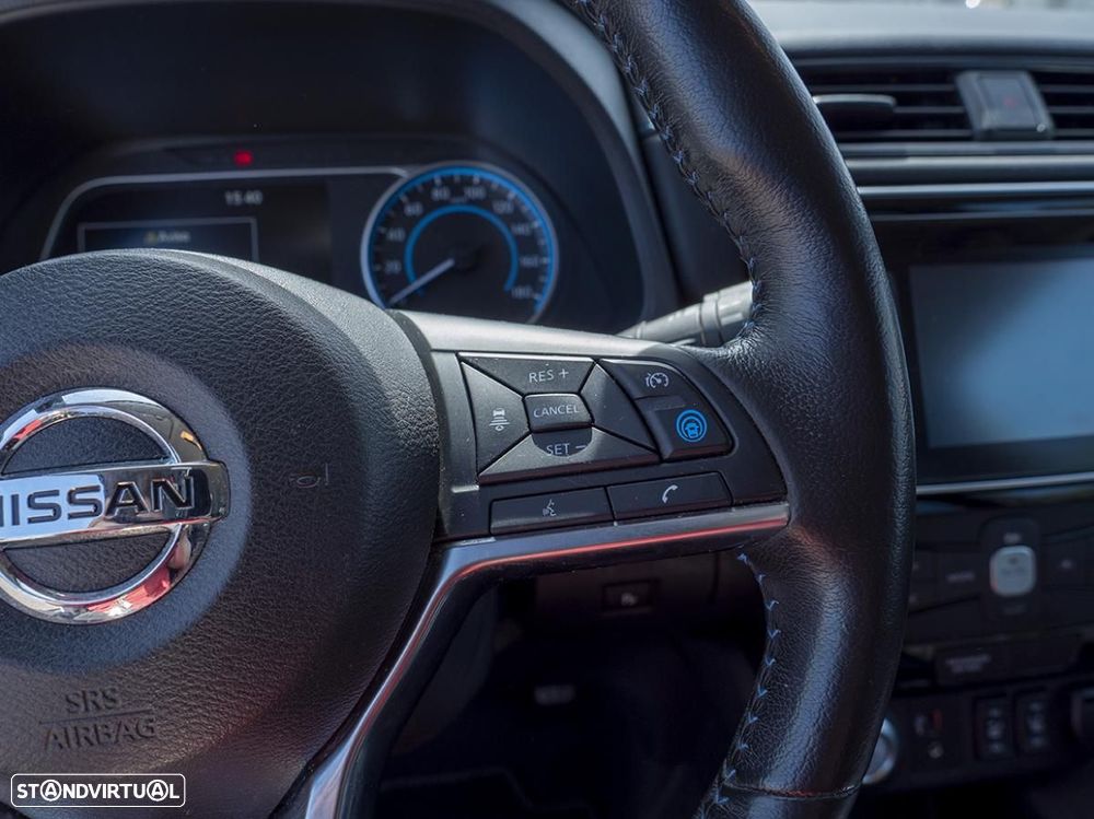 Nissan Leaf 40 kWh N-Connecta - 29