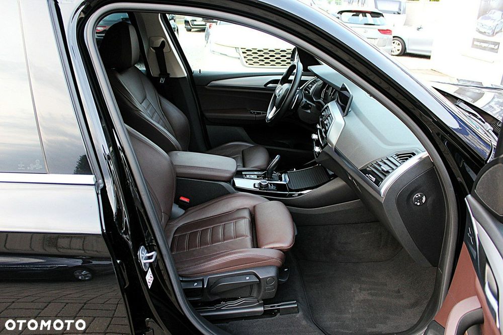 BMW X3 xDrive20i xLine - 13