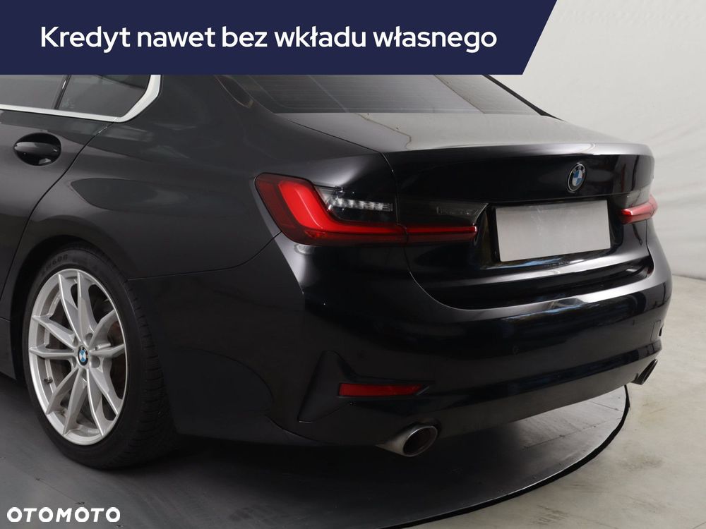 BMW Seria 3 - 22