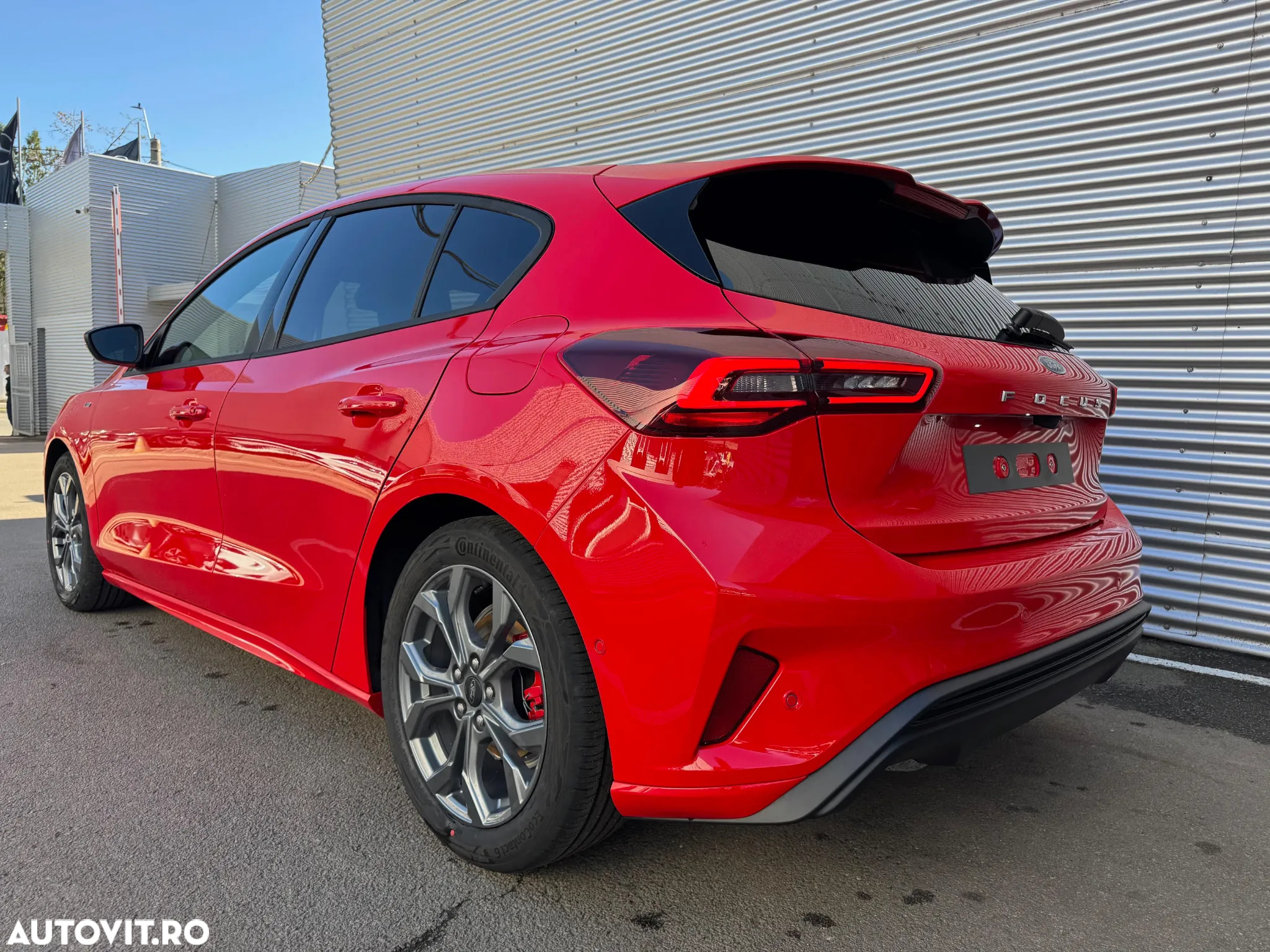 Ford Focus 1.0 EcoBoost MHEV ST-Line X - 30