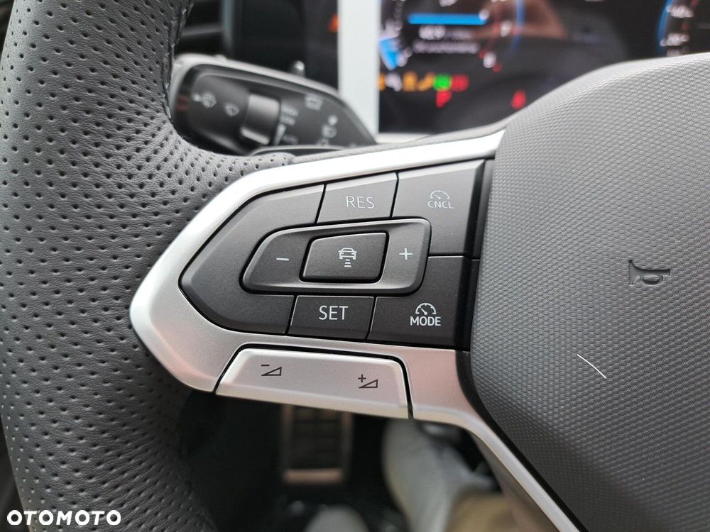 Volkswagen Passat 2.0 TSI 4Mot R-Line Plus DSG - 31