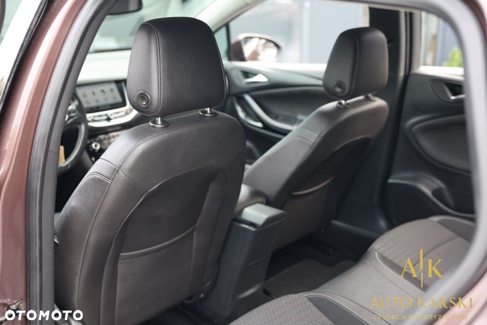 Opel Astra - 36