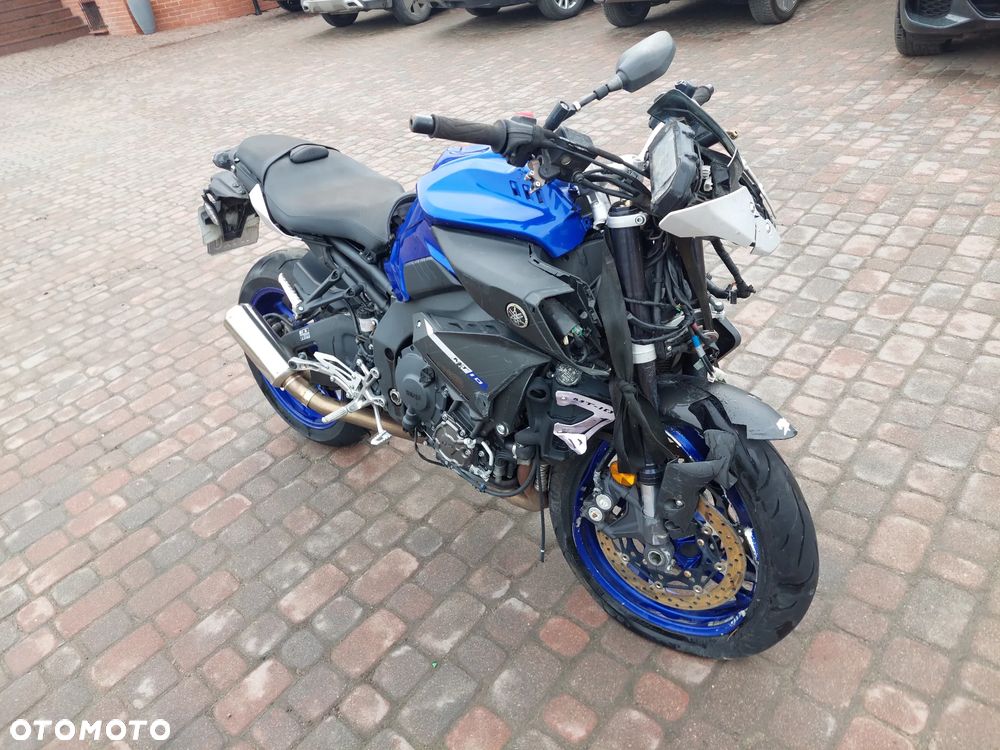 Yamaha MT - 7