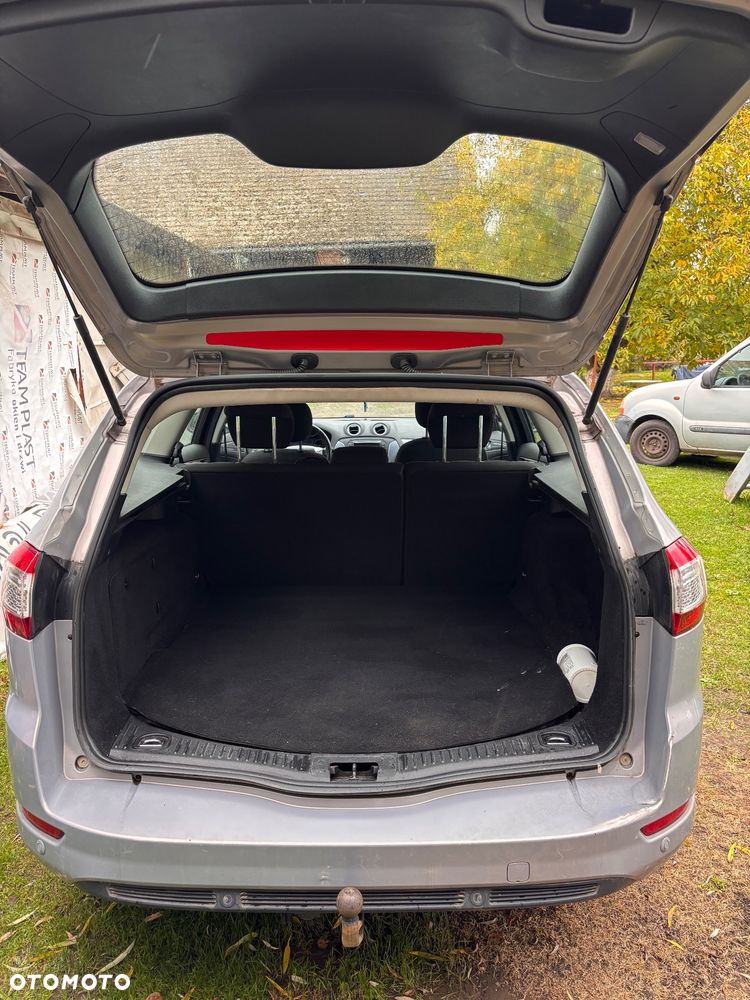 Ford Mondeo - 15