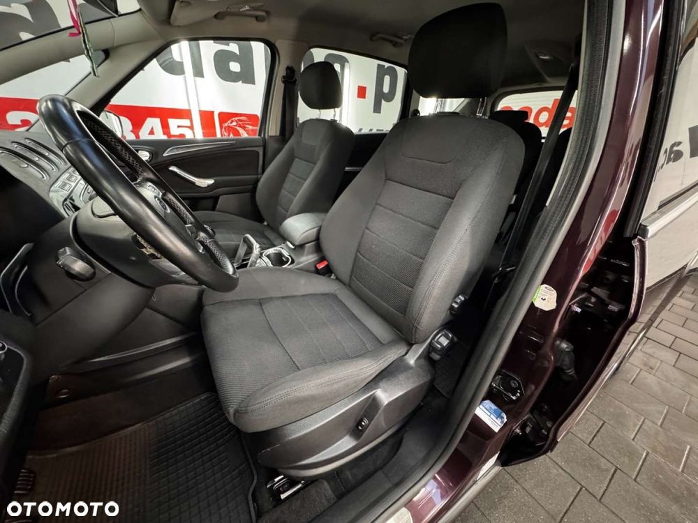 Ford S-Max - 25