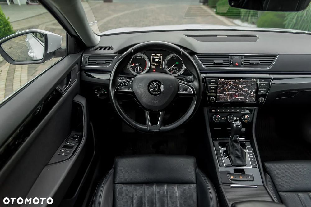 Skoda Superb 1.8 TSI L&K DSG - 29