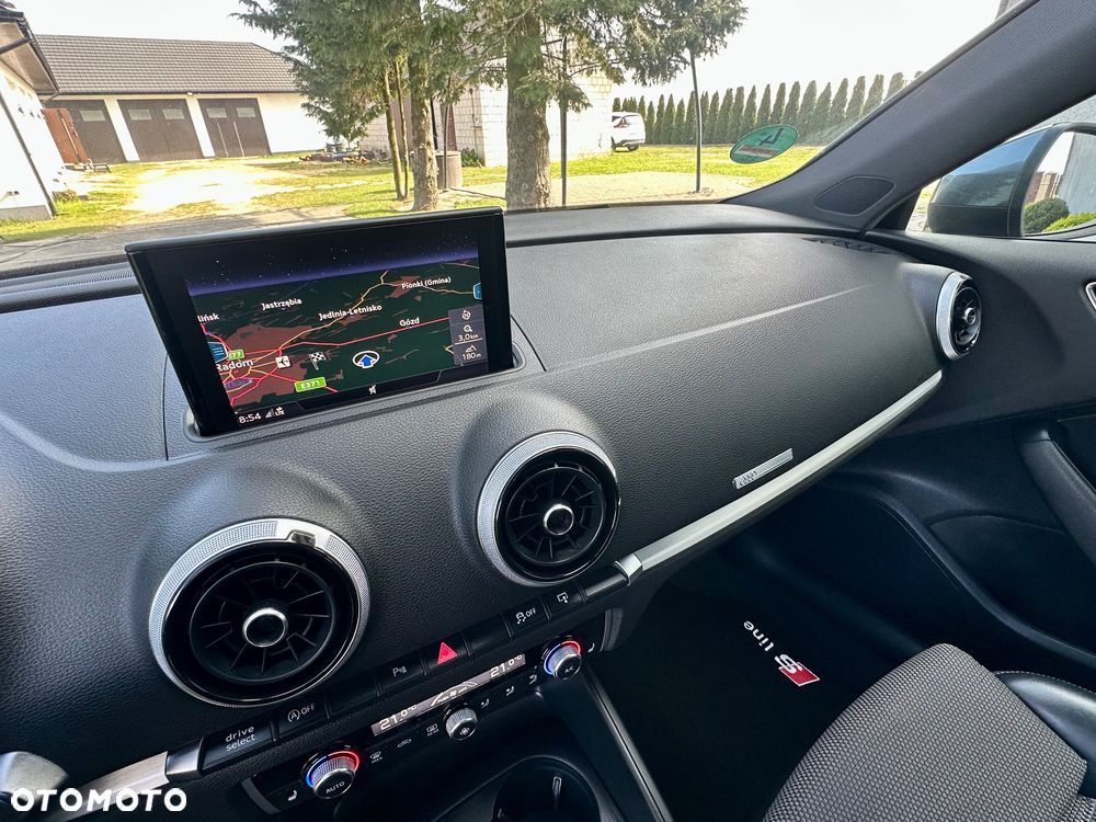 Audi A3 Sportback 2.0 TDI (clean diesel) S tronic S line Sportpaket - 11