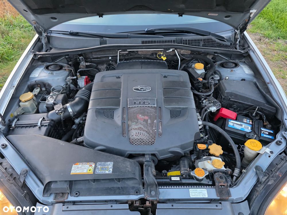 Subaru Outback - 36