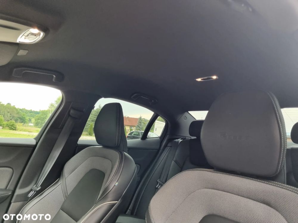 Volvo S60 T4 R-Design - 27