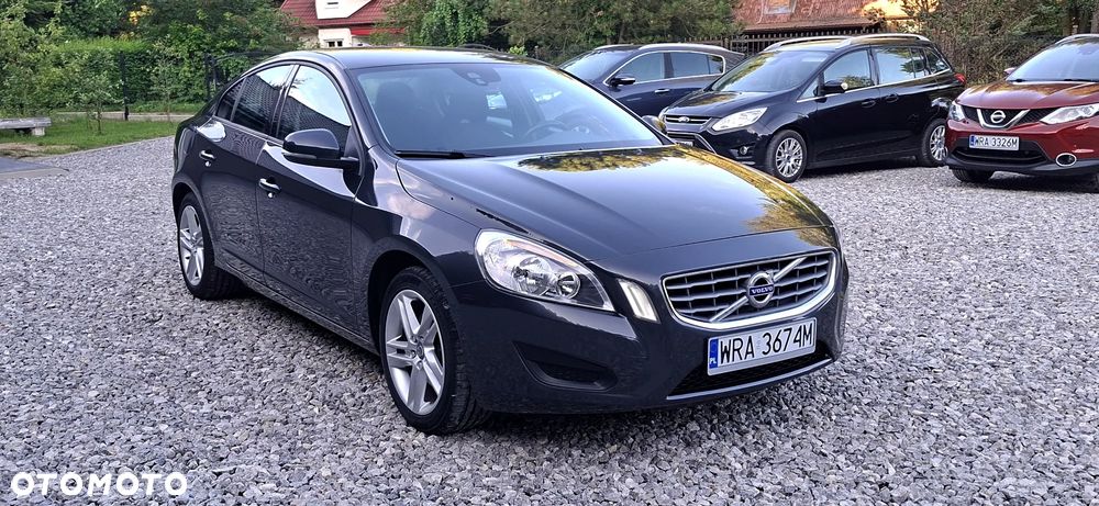 Volvo S60 T3 Kinetic - 11