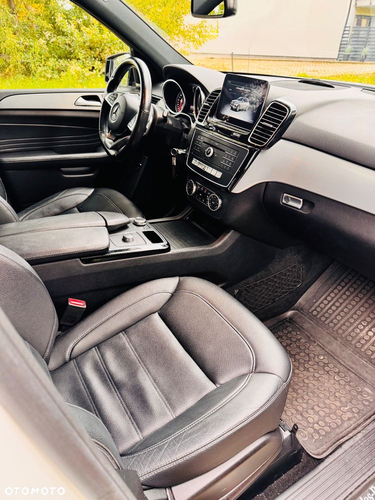 Mercedes-Benz GLE 250 d 4-Matic - 9