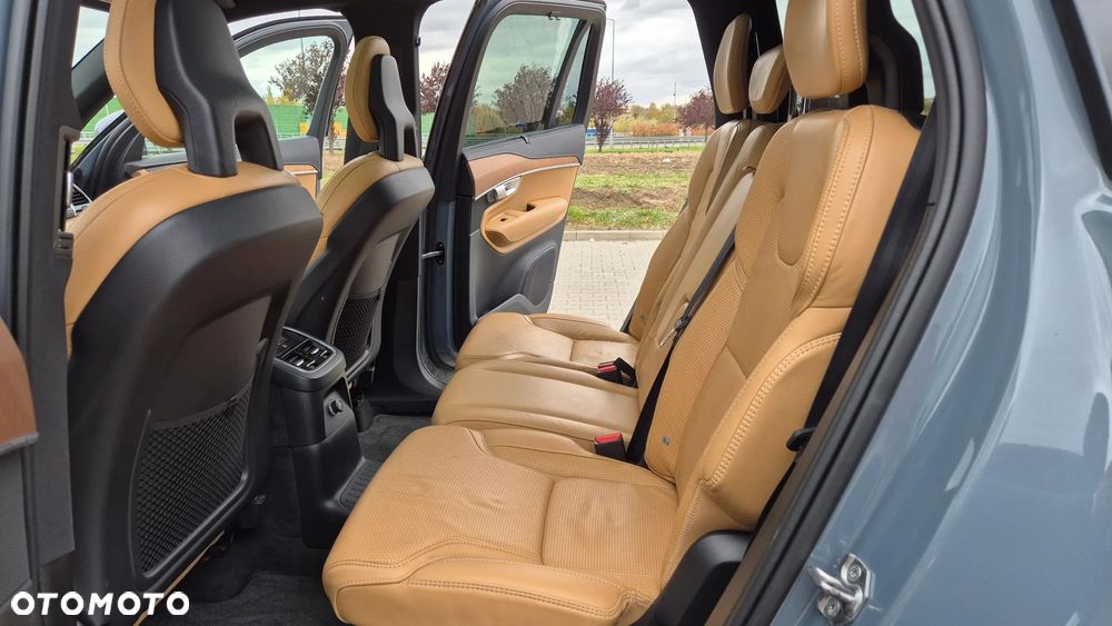Volvo XC 90 T8 AWD Plug-In Hybrid Inscription 7os - 28
