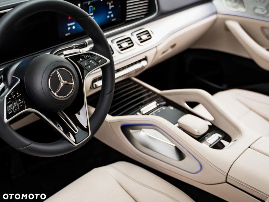 Mercedes-Benz GLE - 10
