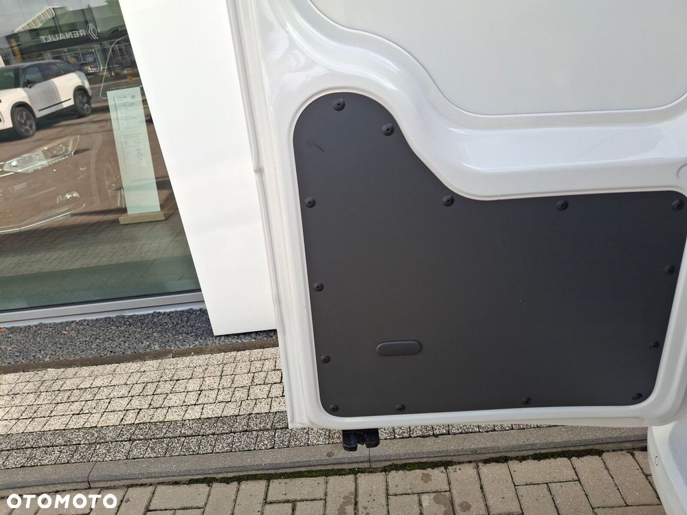 Volkswagen Caddy - 11