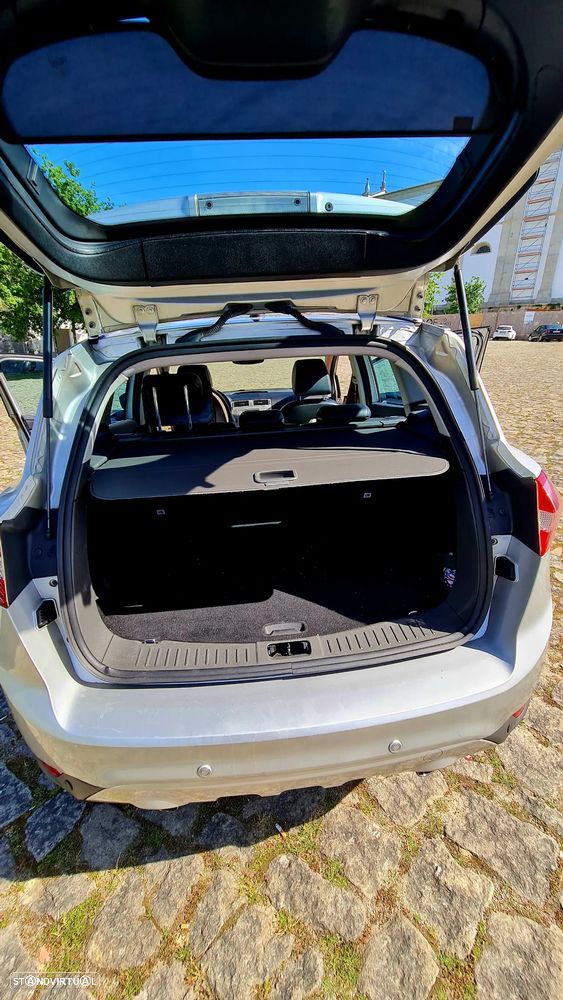 Ford Kuga 2.0 TDCi 4x4 Titanium - 18