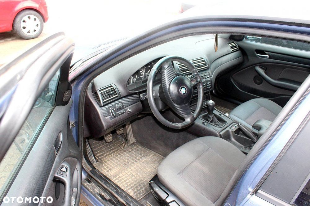 BMW 3 E46 2004 2.0i N46B20 Sedan (MASKA, ZDERZAK, LAMPA, BŁOTNIK, DRZWI, SZYBA, FOTEL) - 7