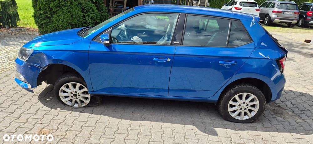 Skoda Fabia 2016 photo 5