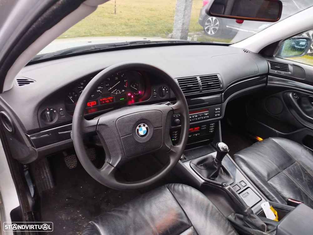 BMW 520 i - 3