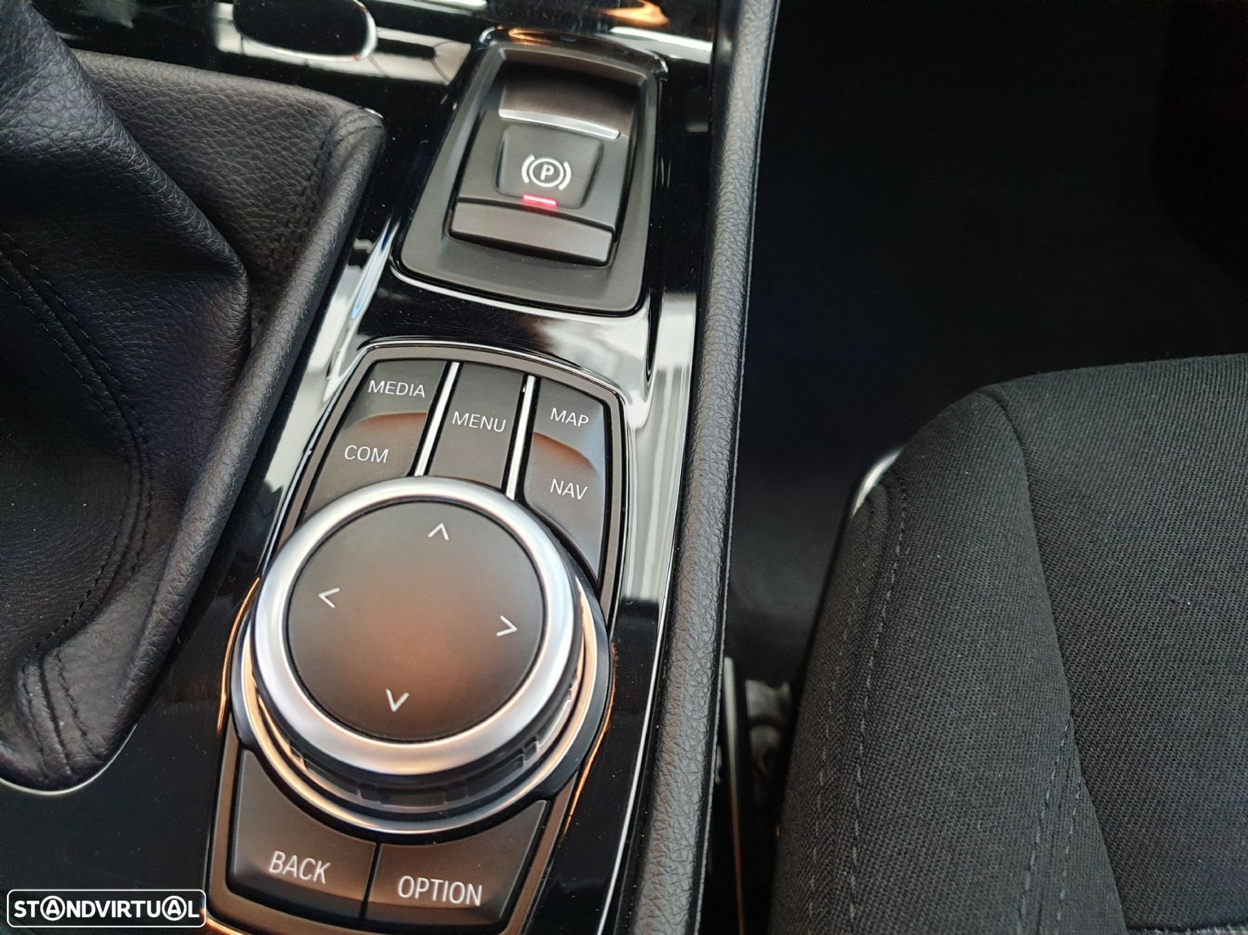 BMW 216 Active Tourer d Advantage - 19
