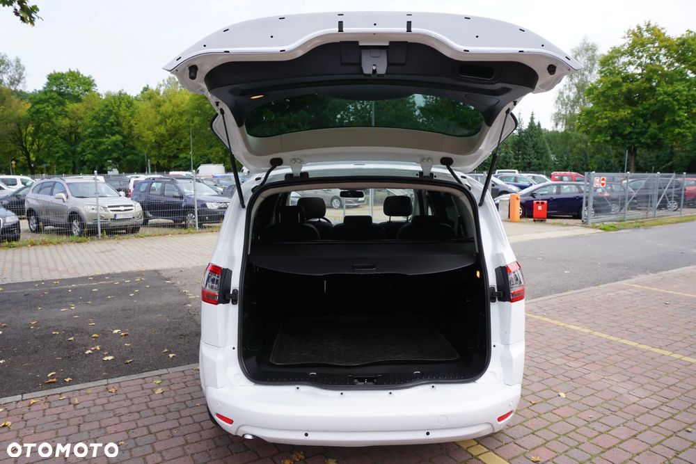 Ford S-Max 2.0 TDCi DPF Titanium - 5