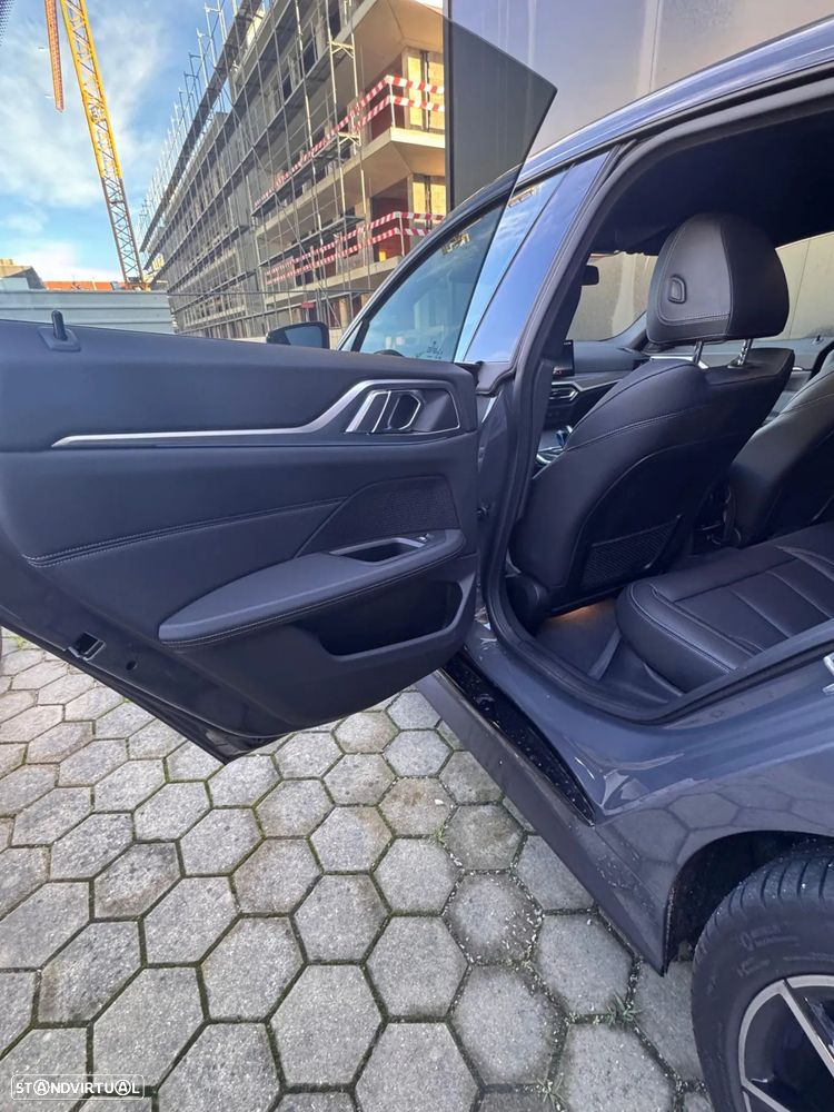 BMW i4 eDrive40 Pack Desportivo M - 10