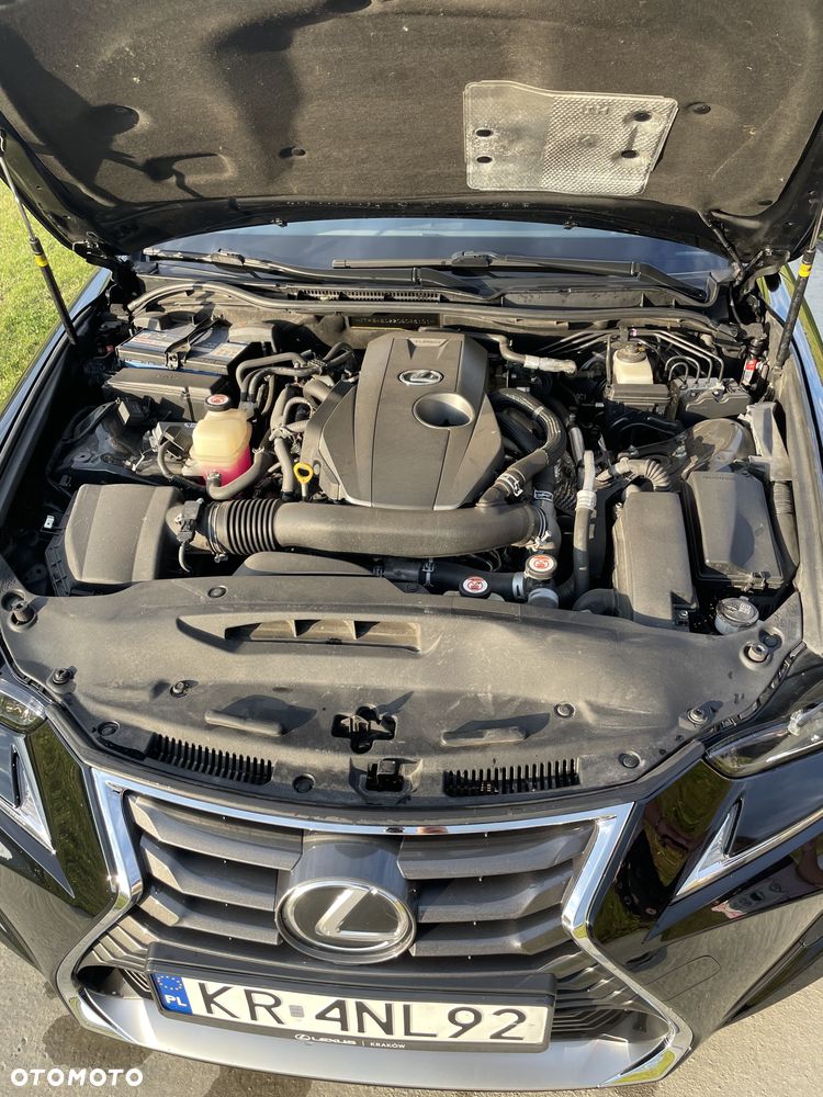 Lexus IS 200t / 300 Elegance - 17
