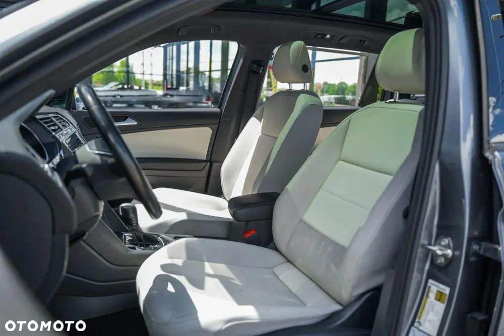 Volkswagen Tiguan Allspace 2.0 TSI 4Mot R-Line DSG - 8