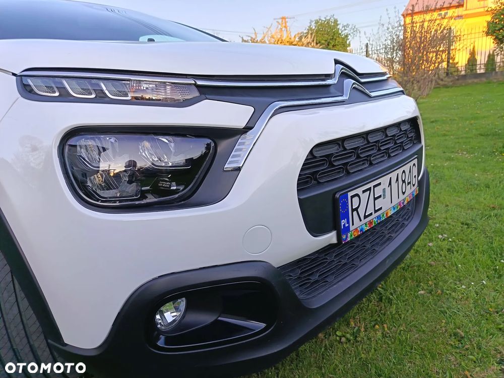Citroën C3 BlueHDi 100 S&S PLUS - 17