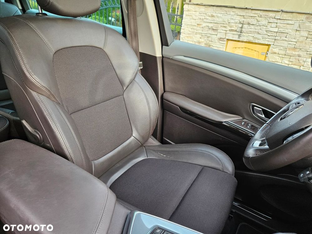 Renault Espace Energy dCi 160 EDC LIMITED - 29