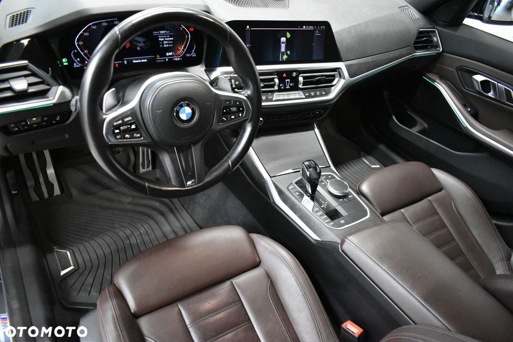 BMW Seria 3 320d xDrive M Sport sport - 6