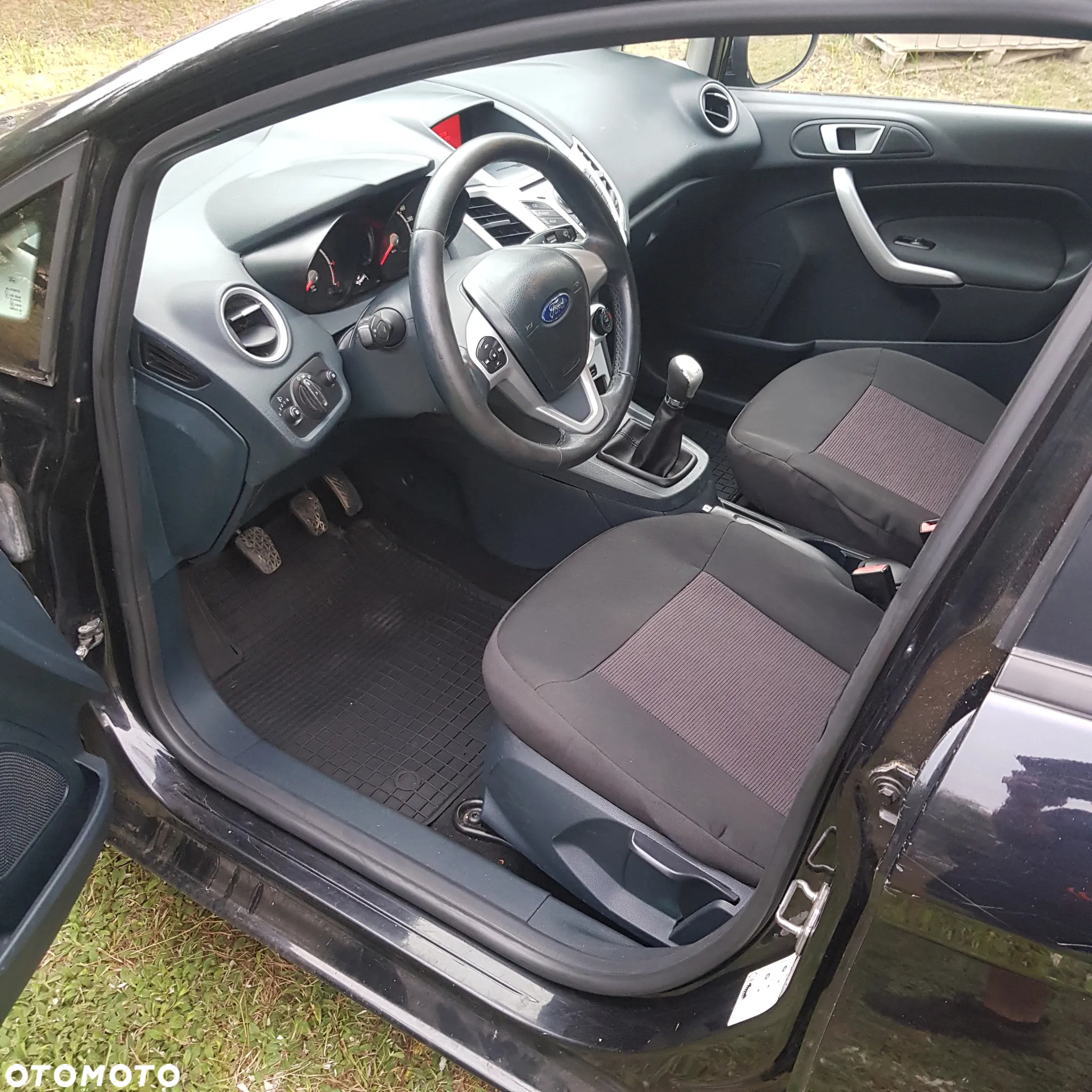 Ford Fiesta 1.25 Celebration - 5