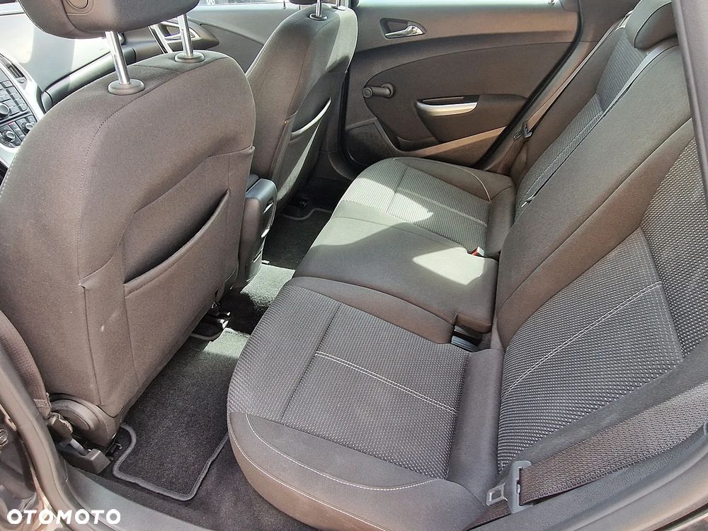 Opel Astra 1.7 CDTI - 9