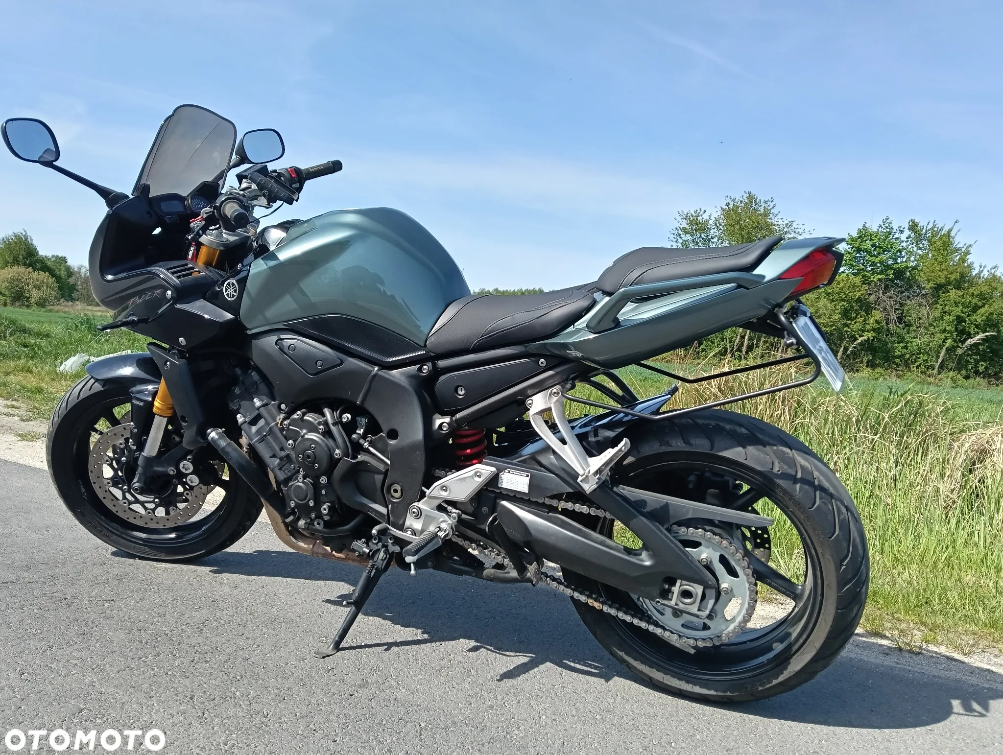 Yamaha FZ - 32
