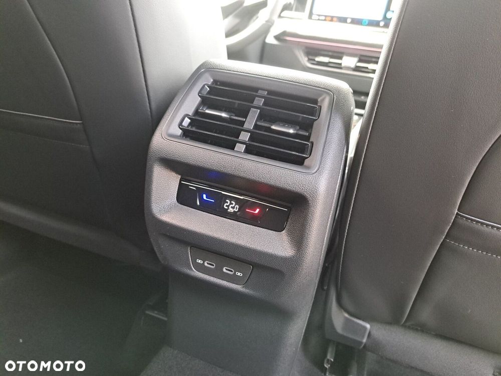 Volkswagen Tayron 2.0 TDI SCR 4Mot R-Line Plus DSG - 26
