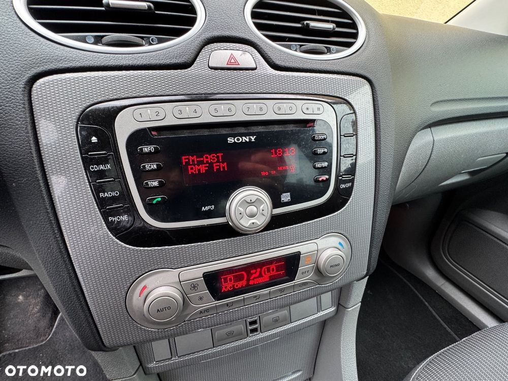 Ford Focus 1.6 TDCi Titanium - 18