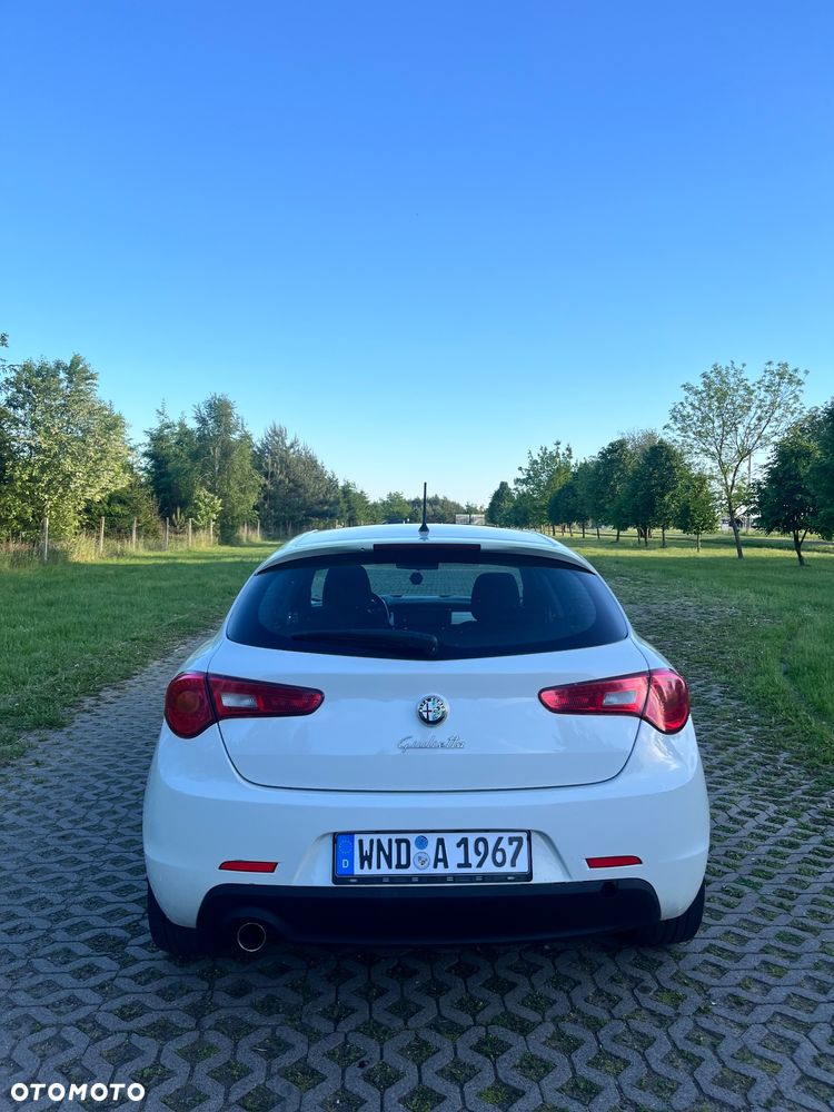 Alfa Romeo Giulietta 1.4 TB Veloce - 4