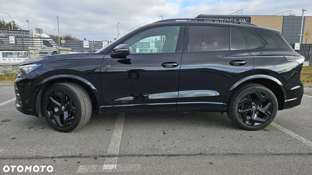 Volkswagen Tiguan - 4