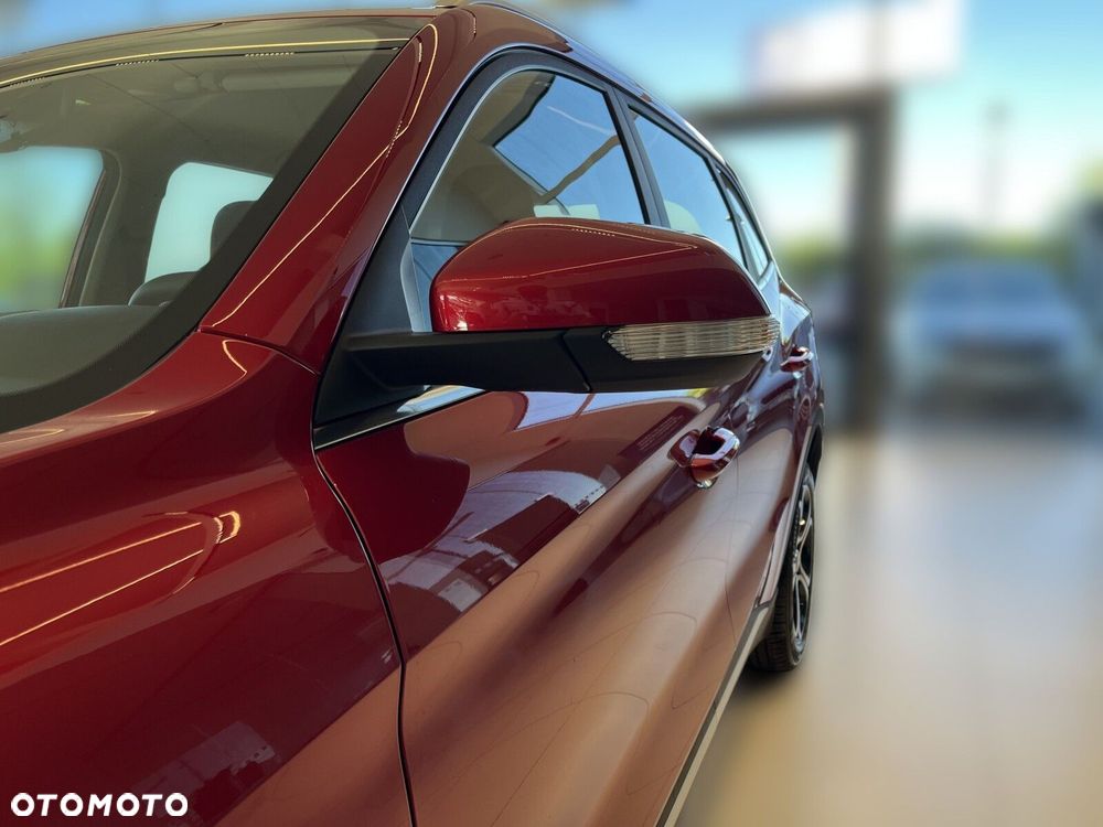 MG ZS Hybrid+ - 22
