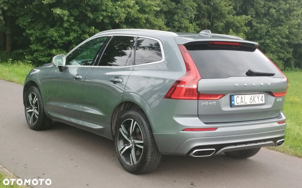 Volvo XC 60 D5 SCR AWD R-Design - 2