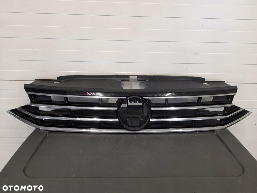 GRILL ATRAPA VOLKSWAGEN PASSAT B8 3G0 R-LINE LIFT - 1