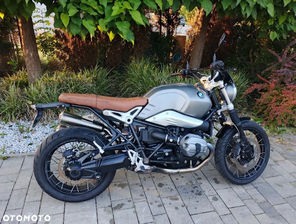 BMW R - 7