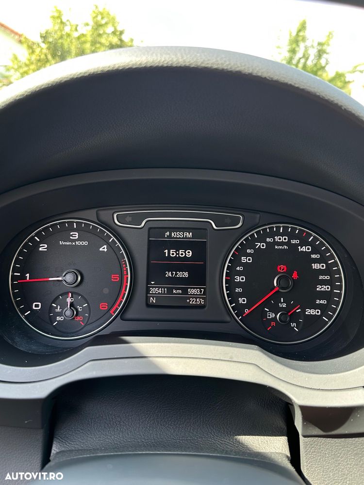 Audi Q3 2.0 TDI Quattro S-Tronic - 11