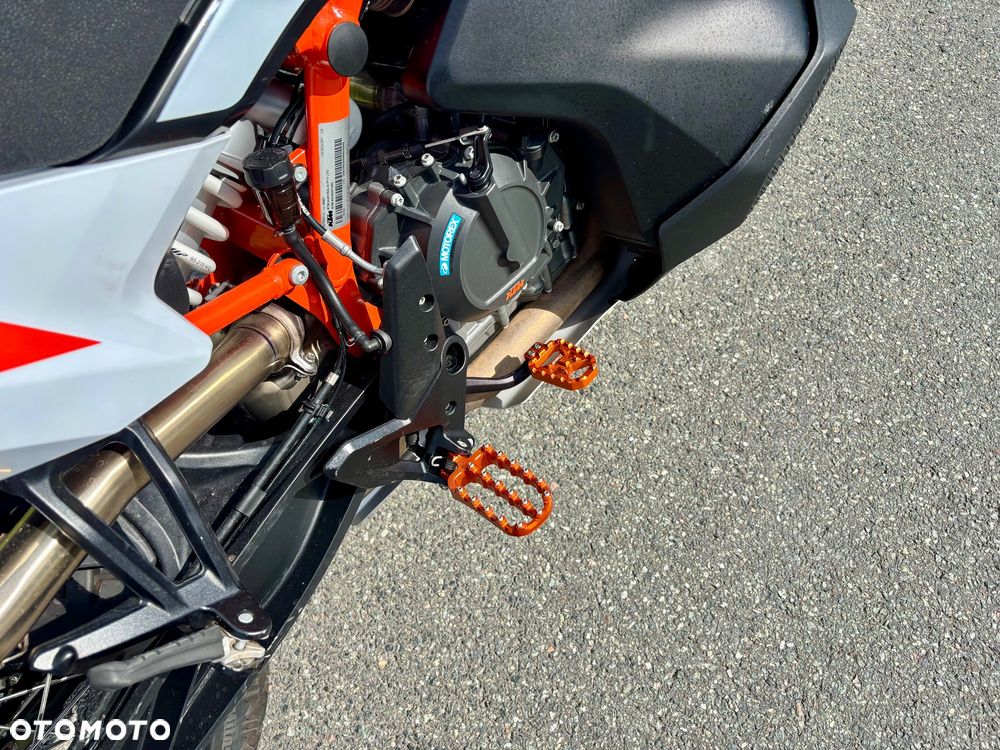 KTM Adventure - 24