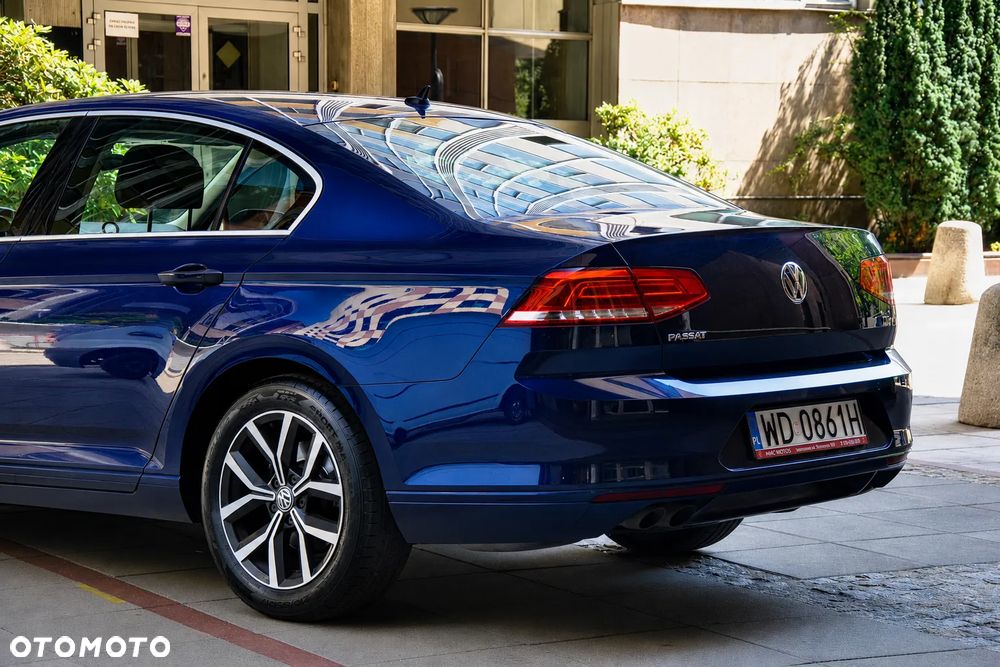 Volkswagen Passat 1.8 TSI BMT Comfortline DSG - 18