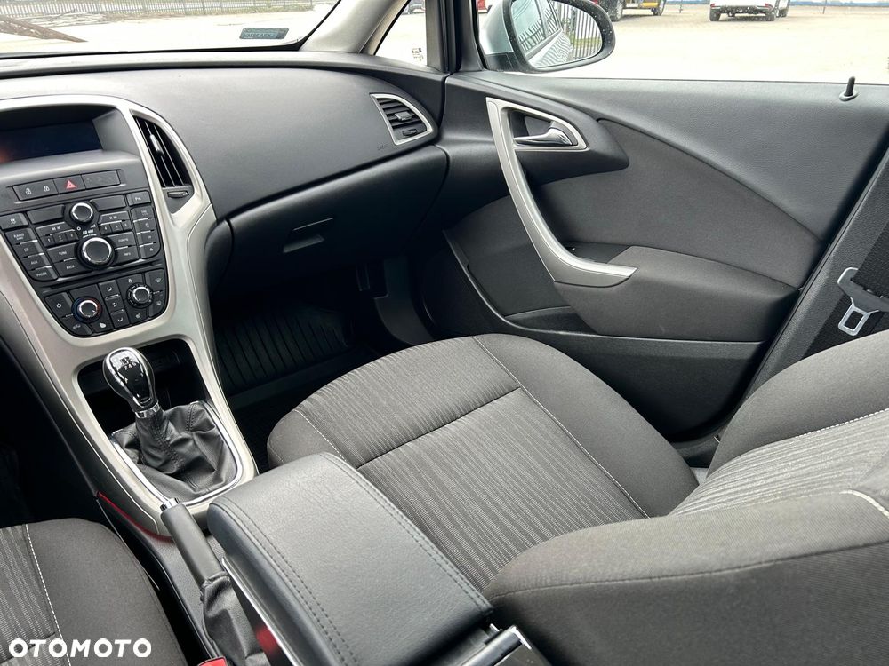 Opel Astra 1.4 T Enjoy - 15