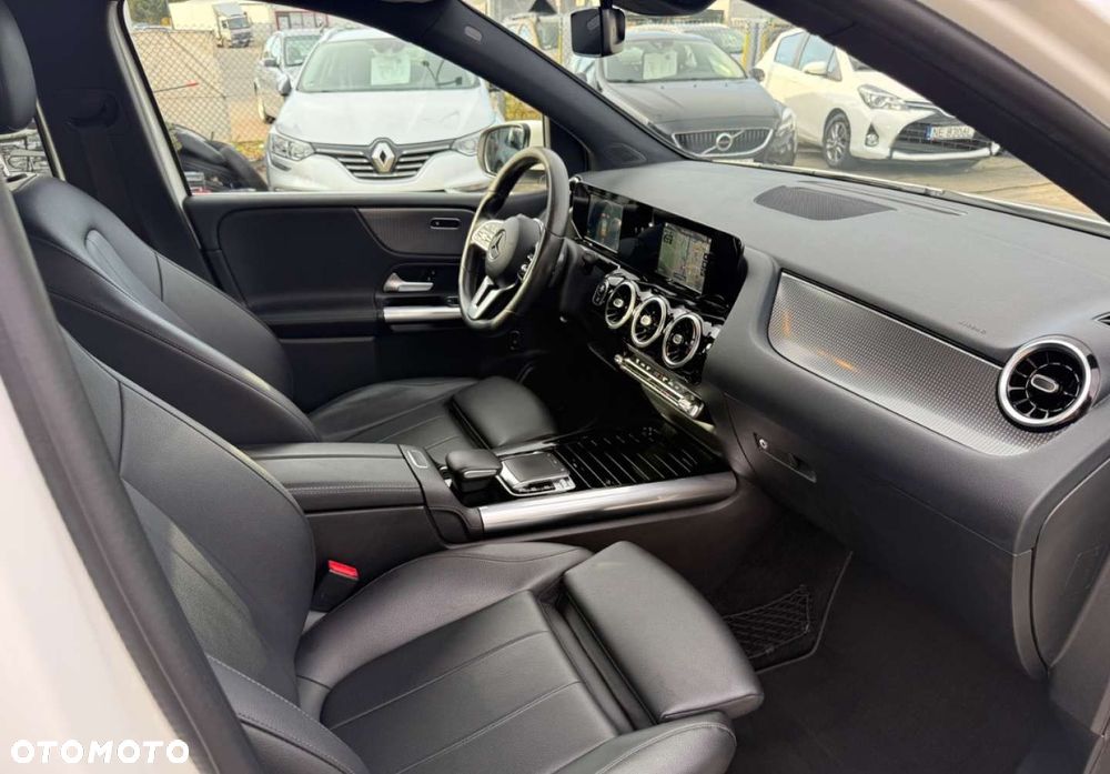 Mercedes-Benz Klasa B - 24