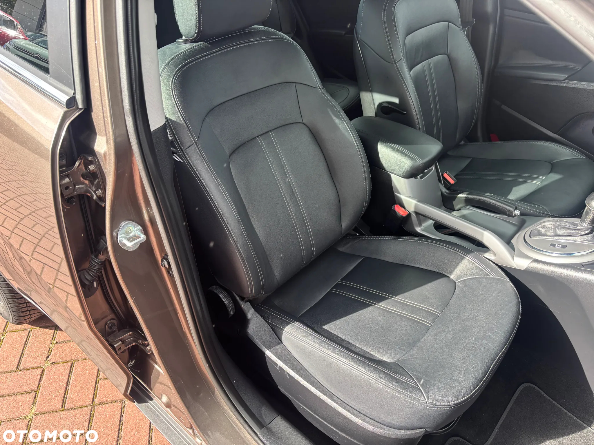 Kia Sportage 2.0 CRDI 4WD Automatik Spirit - 15