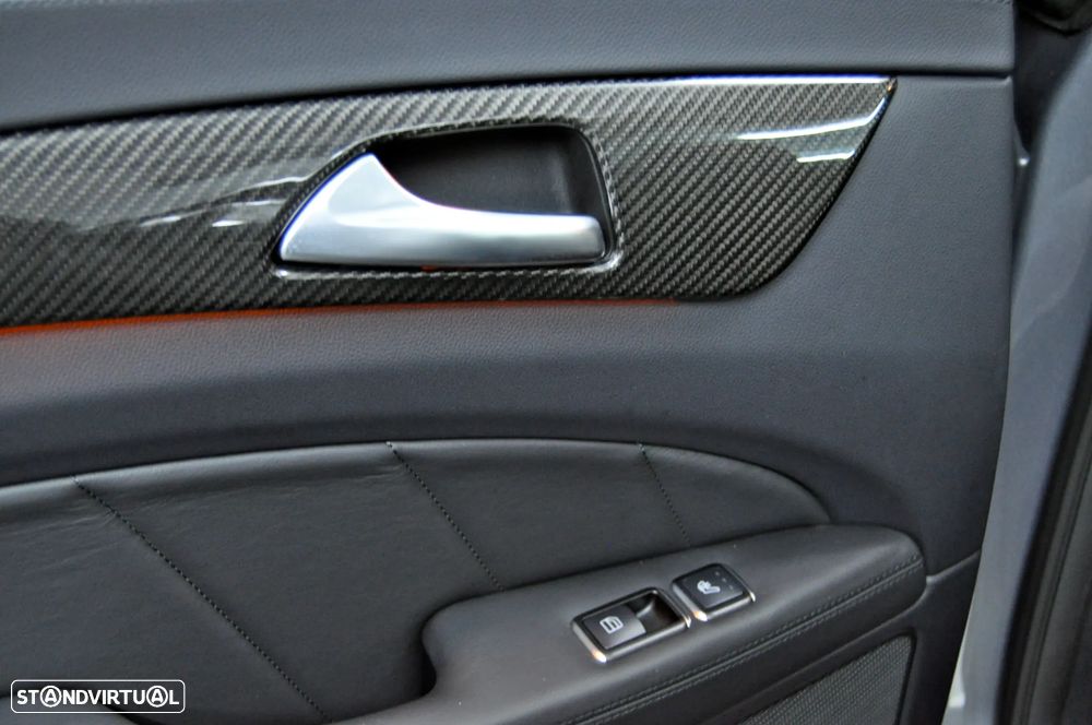 Mercedes-Benz CLS 63 AMG - 24